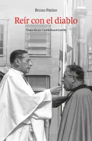 Transcurre el año 1992. En Santiago de Chile debuta no hace mucho tiempo la tímida y protegida democracia, en la que el miedo sigue patrullando las calles cada mañana a las 8:07, momento en que una comitiva blindada congela el tráfico de la ciudad. En su interior viaja Augusto Pinochet, el hombre que todavía ostenta el poder fáctico del Ejército.  Bruno Patiño, un joven periodista francés de veintiséis años, observa esta rutina con una obsesión: mirar a los ojos a la encarnación del mal absoluto y comprender los mecanismos de la tiranía.  Este libro narra la inquietante travesía del autor hasta lograr sentarse frente al dictador. Tras descender a los infiernos burocráticos y entrevistarse con los decadentes cómplices de la Junta Militar, Patiño consigue acceder al despacho de Pinochet. Allí, sin embargo, no encuentra al monstruo de gafas oscuras que esperaba, sino a un anciano de uniforme blanco inmaculado y modales de abuelo bondadoso, una máscara diseñada para seducir y confundir.  En este relato, que combina la crónica vibrante con una lucidez ensayística demoledora, el autor disecciona cómo Pinochet despliega su estrategia final: no solo negar los crímenes, sino imponer el olvido, eliminando la necesidad imperiosa de «BORRAR» la historia.